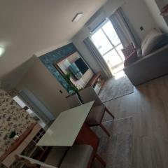 Apartamento super novo em itajai