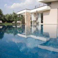 LA CORTESE by La Rondinella Apartments