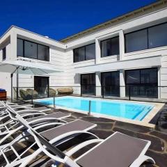ממלכת החלומות - וילה מושלמת עם בריכה פרטית ונוף גלילי - Country 7Bdrm villa with private pool