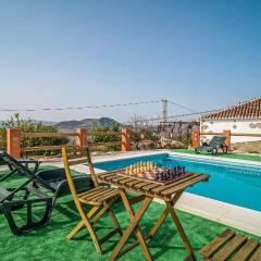 Nice Home In Periana With Wifi, Swimming Pool And 5 Bedrooms