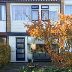 Nice Home In Bergen With Wifi And 2 Bedrooms