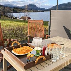 Nice Home In Valsyfjord With Wifi And 2 Bedrooms