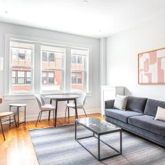 Well-Located Porter Sq 1BR in Harvard Sq BOS-342