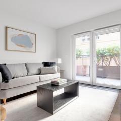 Bellevue 1BR w Gym Coffee Bar nr shopping SEA-293