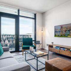 Mission Bay 2BR w Gym Lounge City View SFO-142