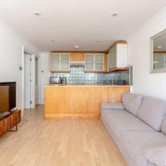 Peaceful and Serene 2BD Flat in Southfields