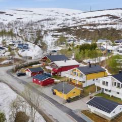 Apartment, 4km fra Tromsøsentrum. flyplass 1.71km.