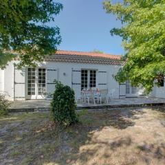 SANGUINET Jolie maison 2 chambres avec jardin proche Lac classé 2 étoiles