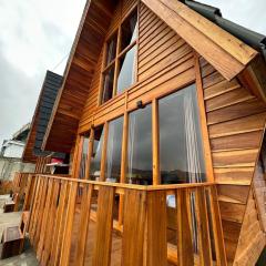 CALLA HOMESTAY DIENG