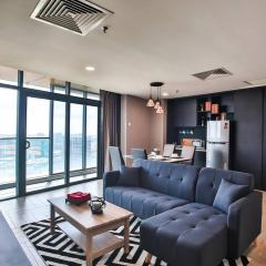 Balcony View 2-bedroom Apartment by Shamori Home @The Curve, Ikea, One U