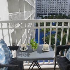 Home at Last, 1 Bedroom Pool View with Balcony