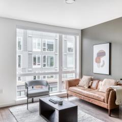 Central District 1br w gym bbq nr downtown SEA-546