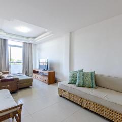 Excelente apartamento no melhor point de Itaúna a 150 m da praia
