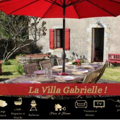 LA VILLA GABRIELLE - ENTRE BOURG ET PLAGE