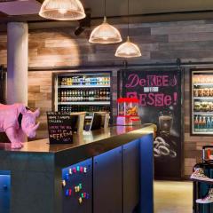 MOXY Frankfurt East