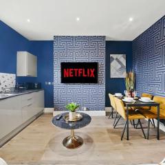 Platinum Grove Modern Flat