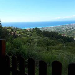 Da Maria casa con vista mare e monti