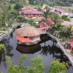 Cabañas Mountain River Lake Inn