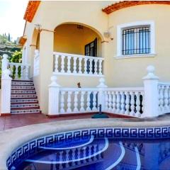 Serene Retreat in El Ràfol