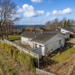 Nice Home In Kirke Hyllinge