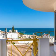 Casa Lilas, magnífica vista mar a passos da praia