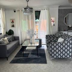 Malecon View, Zona Colonial