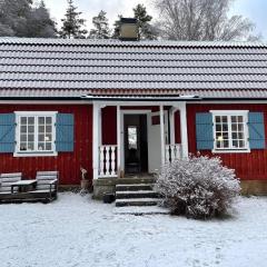 Holiday home JÄRNA II