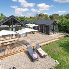 Holiday Home Henrik - 100m from the sea in Sealand by Interhome