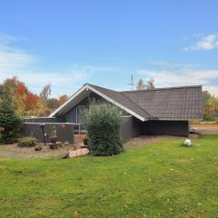 Holiday Home Roderich - 400m from the sea in Lolland- Falster and Mon by Interhome
