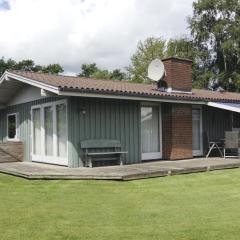 Holiday Home Jarmunrek - 1km from the sea in SE Jutland by Interhome