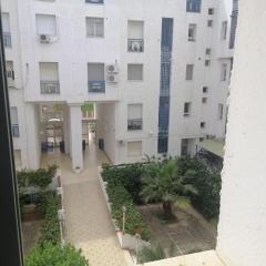 Lovely 1-Bed Apartment in lac1 Tunis