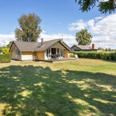 Holiday Home Annelore - 400m from the sea by Interhome