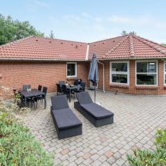 Holiday Home Wyatt - 30km from the sea in Western Jutland by Interhome