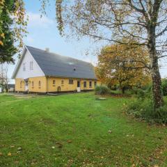 Holiday Home Lokke - 19km from the sea in Western Jutland by Interhome