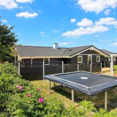 Holiday Home Sirka - 200m from the sea in Western Jutland by Interhome