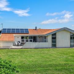 Holiday Home Sulevi - 200m to the inlet in NW Jutland by Interhome