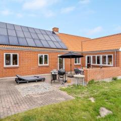 Holiday Home Sofi - 400m from the sea in NW Jutland by Interhome