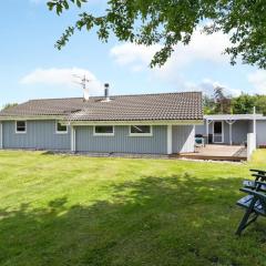 Holiday Home Sonsee - 1km to the inlet in Djursland and Mols by Interhome