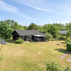 Holiday Home Tona - 300m from the sea in Djursland and Mols by Interhome