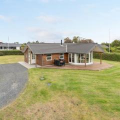 Holiday Home Kimi - 800m from the sea by Interhome