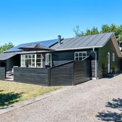 Holiday Home Teppo - 400m from the sea in NE Jutland by Interhome