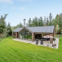 Holiday Home Tilke - 400m from the sea by Interhome