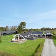 Holiday Home Fliri - 700m from the sea in NW Jutland by Interhome