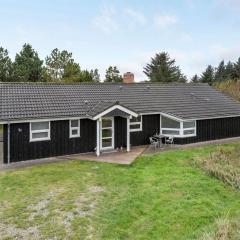 Holiday Home Carlina - 800m from the sea in NW Jutland by Interhome