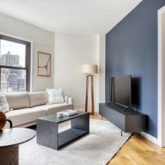 Midtown E 3BR w Elevator Doorman nr UN NYC-814