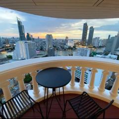 Central Bangkok, 5 stars river view & characteristic decor