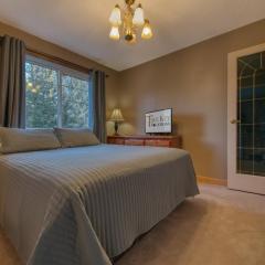 Fairmont Hot Springs, 3 Bedroom Vacation Home