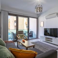 Crystal 2-Bedroom Apartment in Larnaca