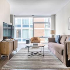 Streeterville 1br w pool gym nr Riverwalk CHI-878