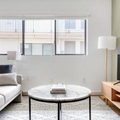 Culver City 1BR w Gym Roof in Walkable Area LAX-806